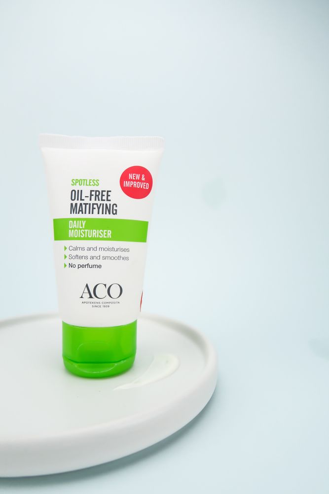 aco spotless daily moisturizer